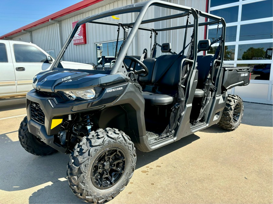 2025 Can-Am™ Defender MAX DPS HD10