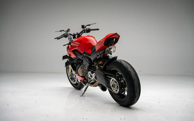 2021 Ducati Streetfighter V4 Ducati Red