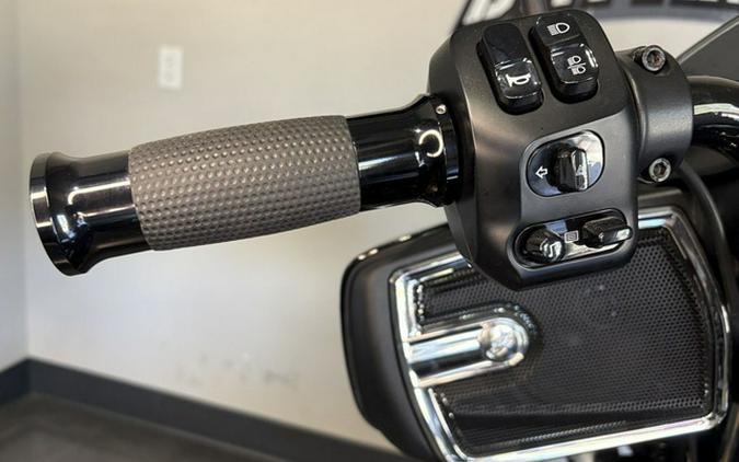 2022 Indian Chieftain Black Metallic