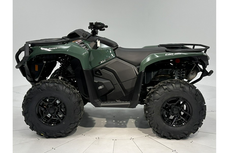 2024 Can-Am Outlander PRO XU HD7