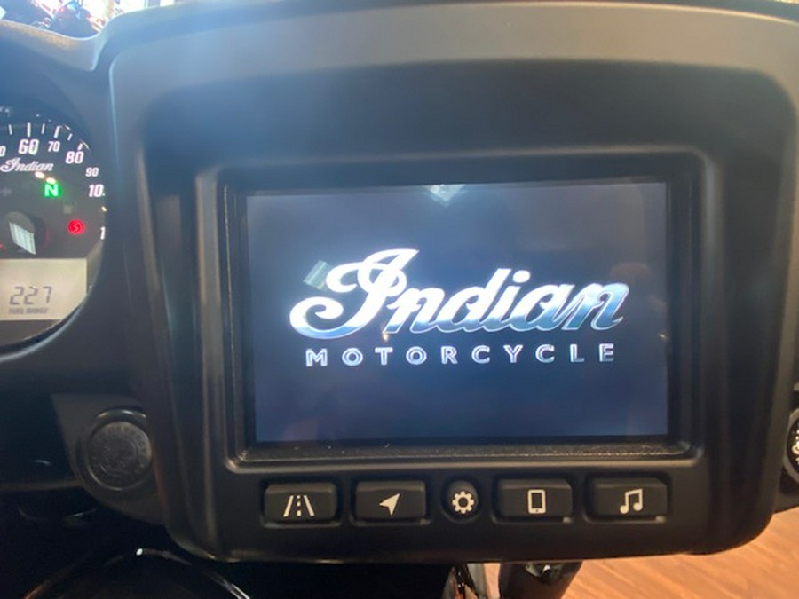 2024 Indian Motorcycle® Roadmaster® Dark Horse®