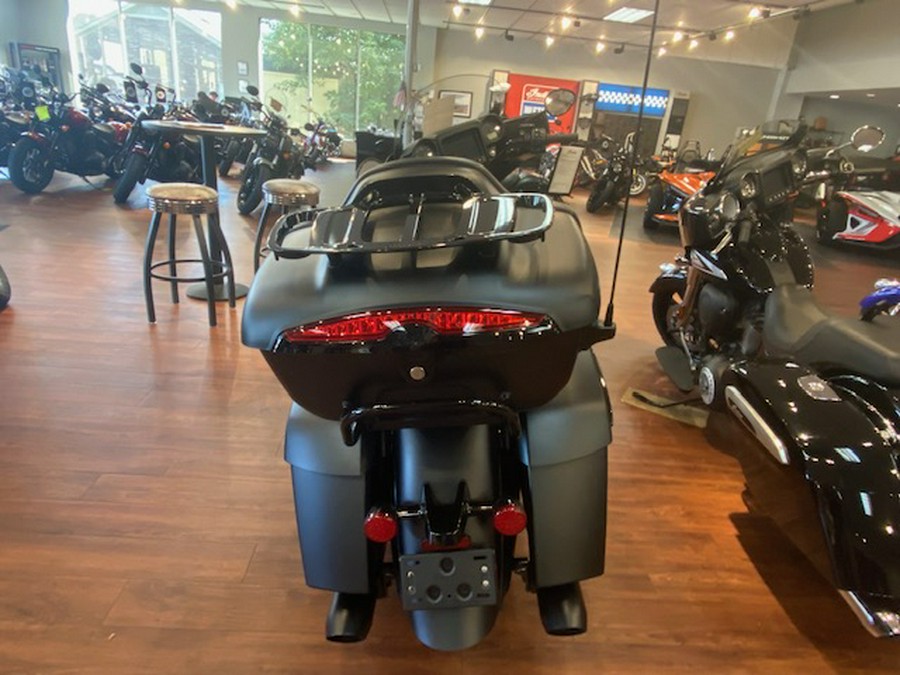 2024 Indian Motorcycle® Roadmaster® Dark Horse®