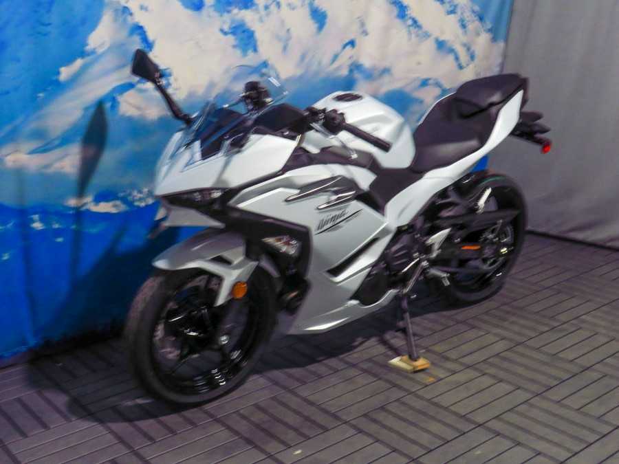 2024 Kawasaki Ninja® 500 ABS