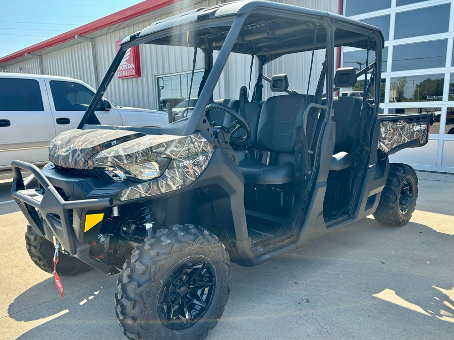 2025 Can-Am™ Defender MAX XT HD9