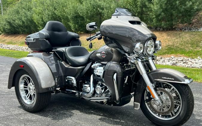 FLHTCUTG 2023 Tri Glide Ultra