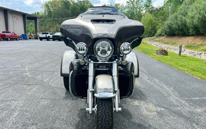 FLHTCUTG 2023 Tri Glide Ultra