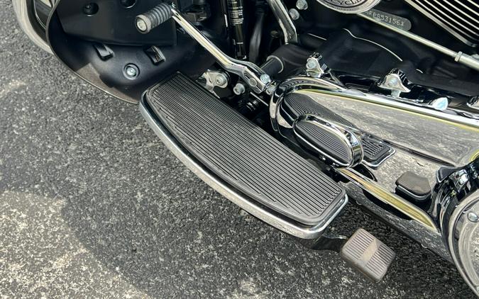 FLHTCUTG 2023 Tri Glide Ultra