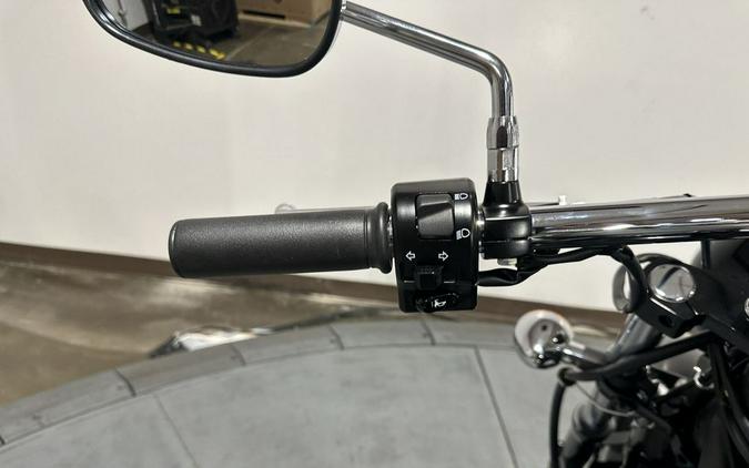 2026 Kawasaki Vulcan® 900 Custom