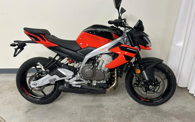 2026 Aprilia Tuono 457
