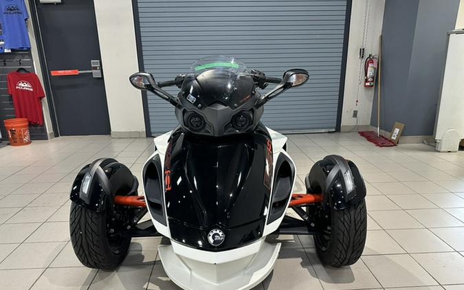 2014 Can-Am Spyder RS-S