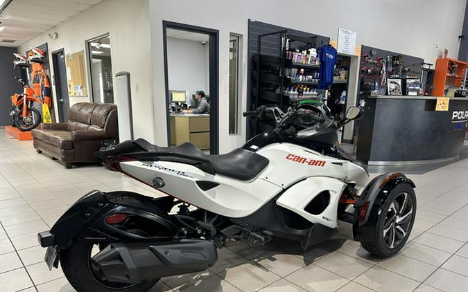 2014 Can-Am Spyder RS-S