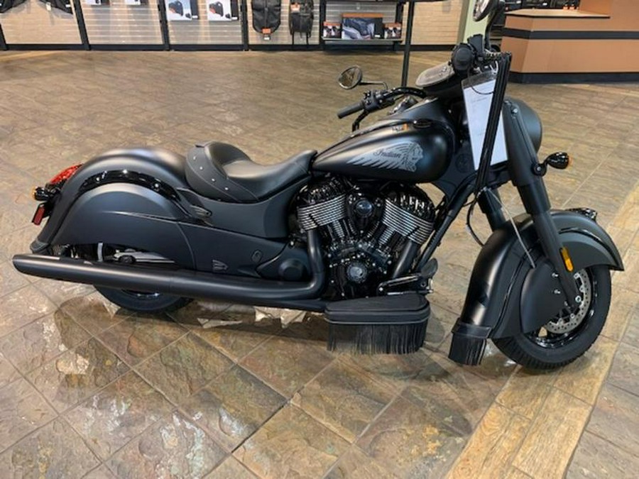 2019 Indian Motorcycle® Chief Dark Horse® Thunder Black Smoke