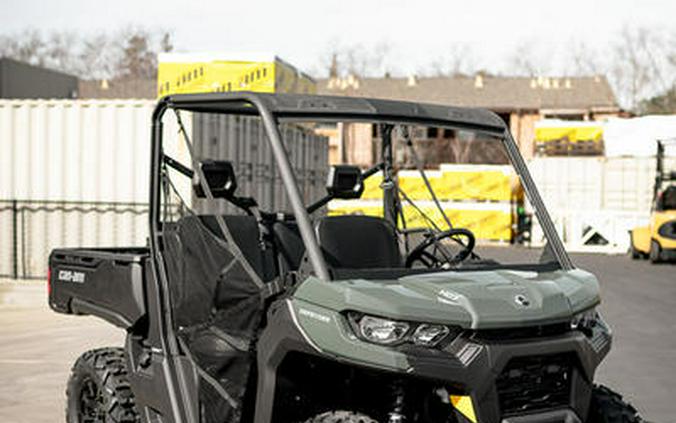 2024 Can-Am® Defender DPS HD7 Tundra Green