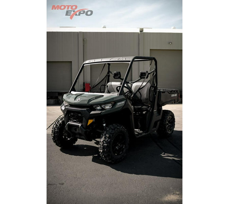 2024 Can-Am® Defender DPS HD7 Tundra Green