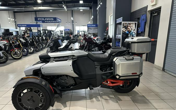 2025 Can-Am Canyon? XT