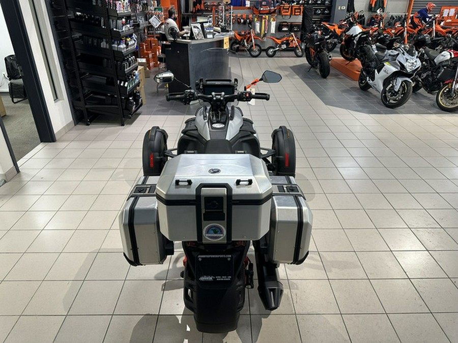 2025 Can-Am Canyon? XT