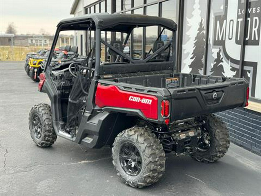 2024 Can-Am Defender XT HD9