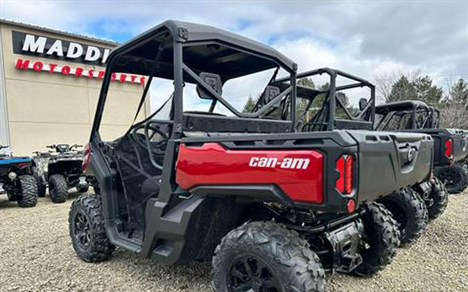 2024 Can-Am Defender XT HD9