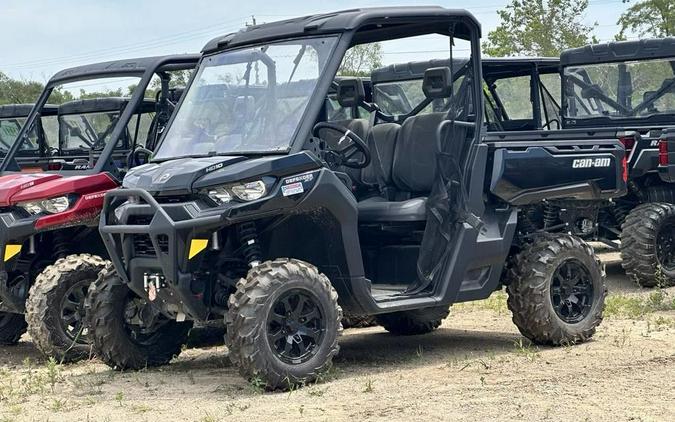 2024 Can-Am™ Defender XT HD10