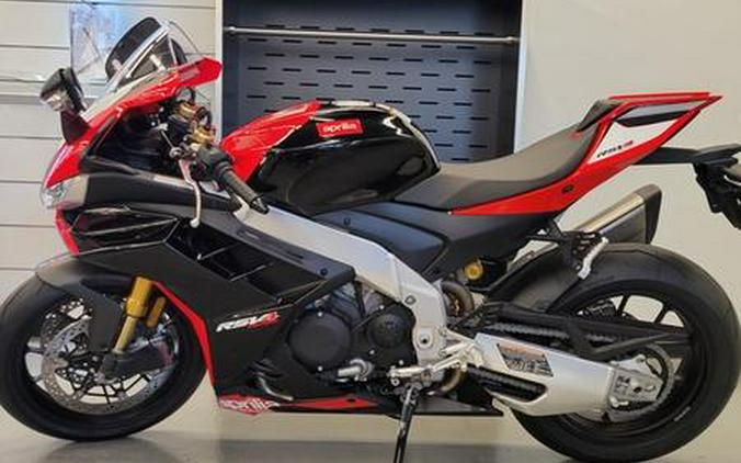 2024 Aprilia® RSV4 Factory 1100