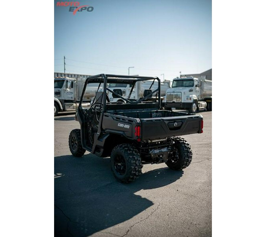 2024 Can-Am® Defender DPS HD9 Timeless Black