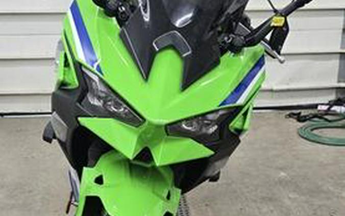 2024 Kawasaki Ninja® 500 KRT Edition SE ABS
