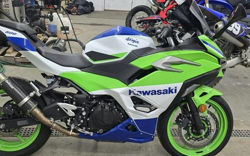 2024 Kawasaki Ninja® 500 KRT Edition SE ABS