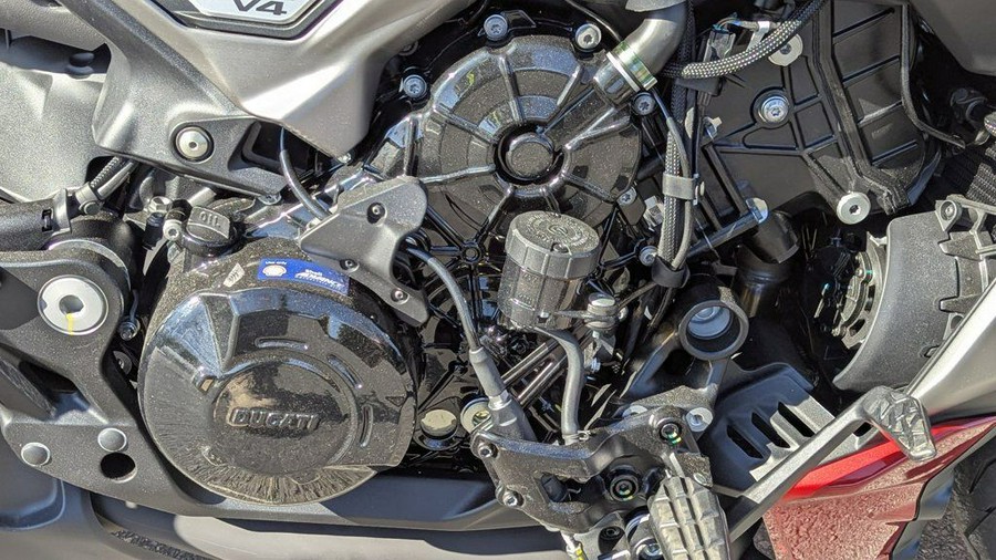 2026 Ducati XDiavel V4 Burning Red