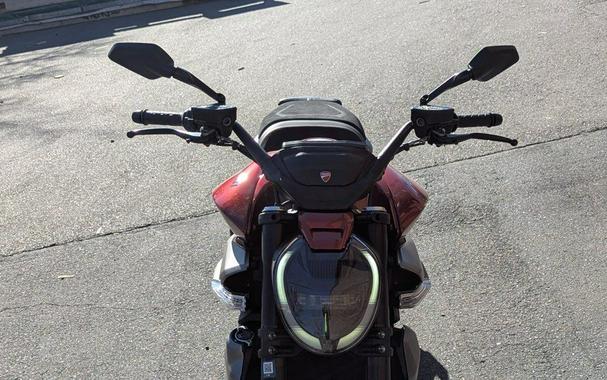 2026 Ducati XDiavel V4 Burning Red