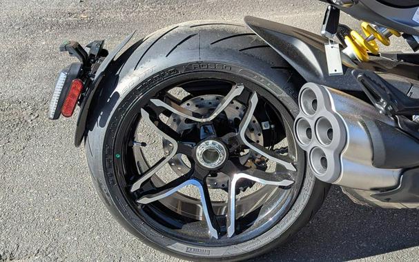 2026 Ducati XDiavel V4 Burning Red