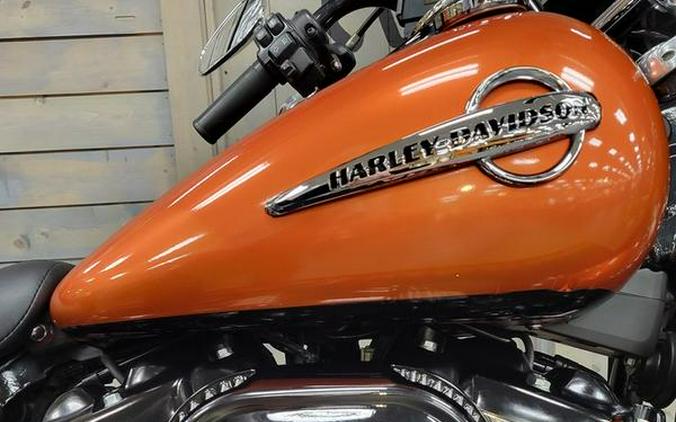 2018 Harley-Davidson® FLHCS - Softail® Heritage Classic 114