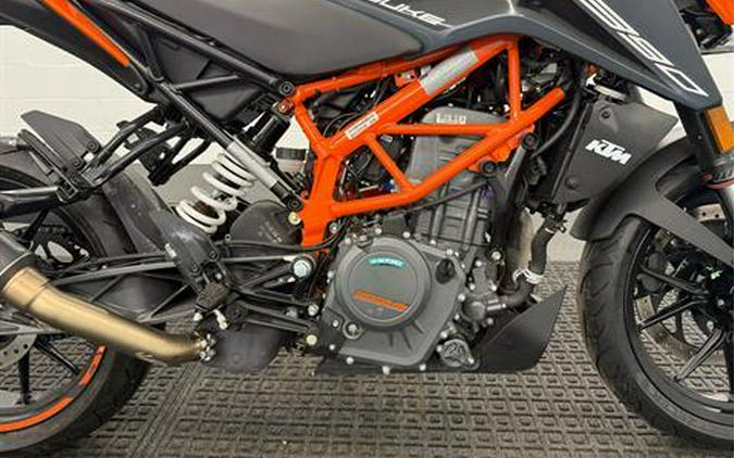 2023 KTM 390 Duke