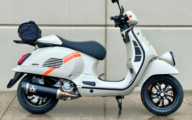 2024 Vespa GTV 300