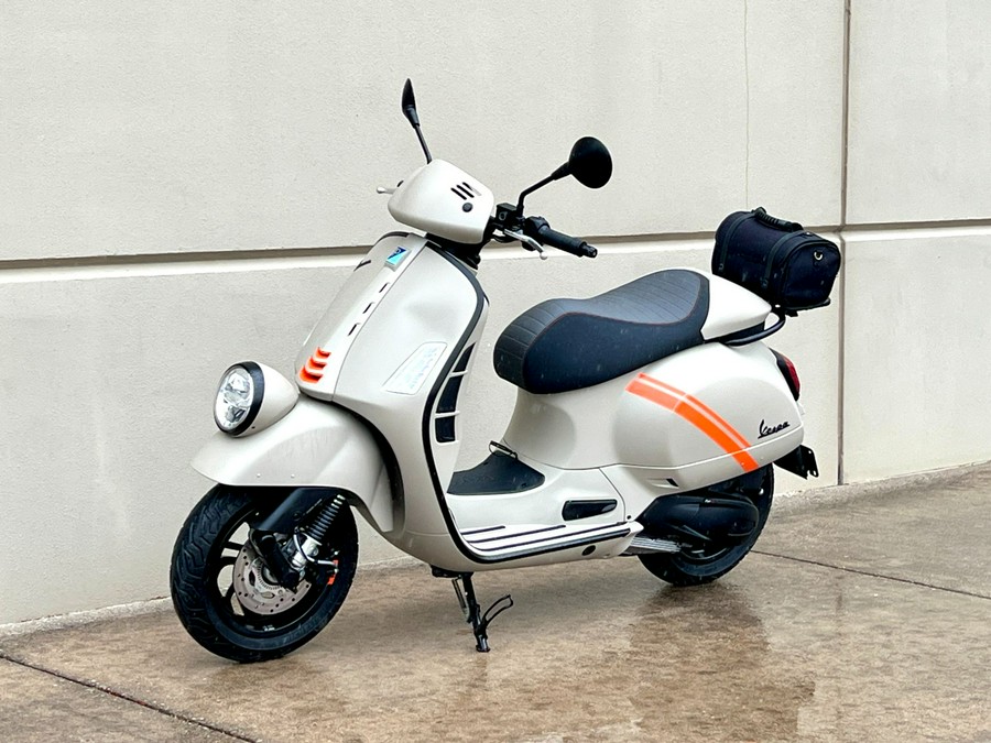 2024 Vespa GTV 300