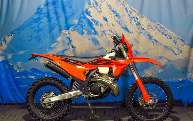 2027 KTM 250 XC-W