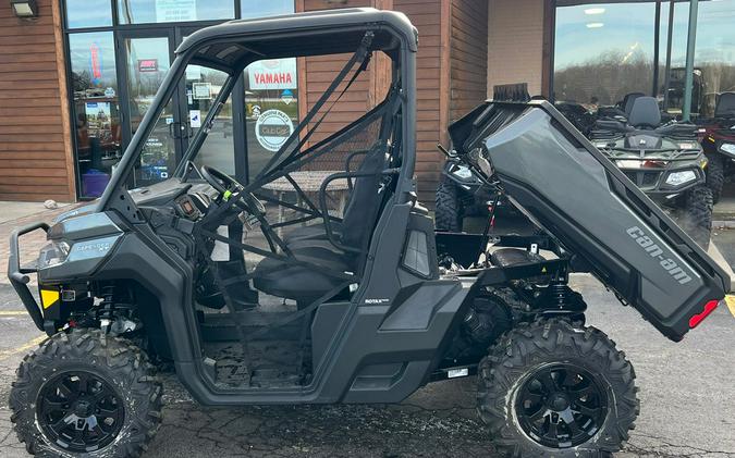 2023 Can-Am® Defender XT HD10