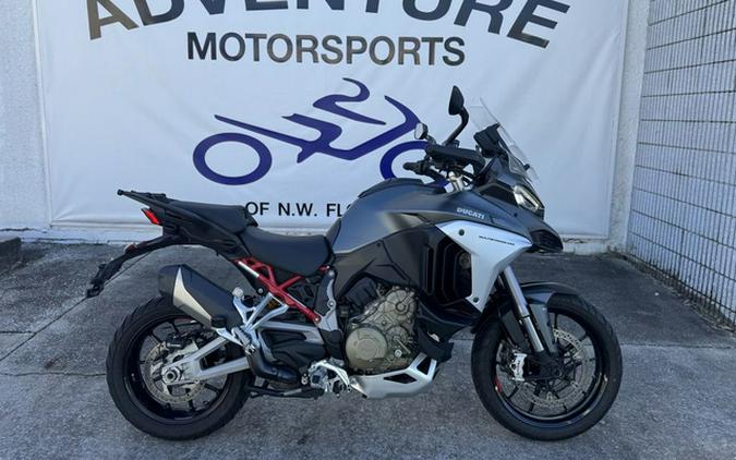 2022 Ducati Multistrada V4S Aviator Grey / Alloy Wheels