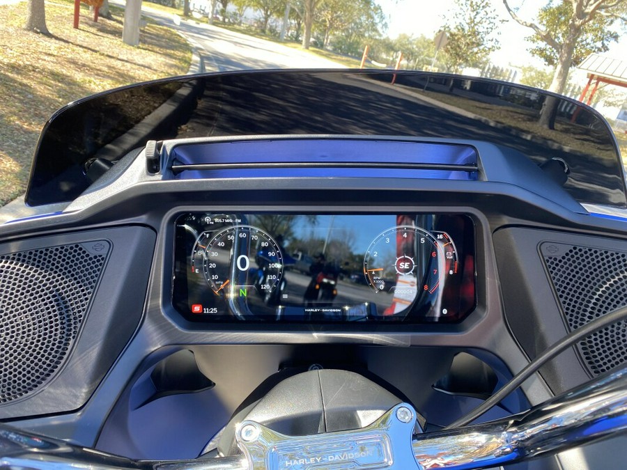 2026 Harley-Davidson® Road Glide® FLTRX