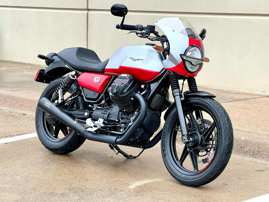 2024 Moto Guzzi V7 Stone Corsa