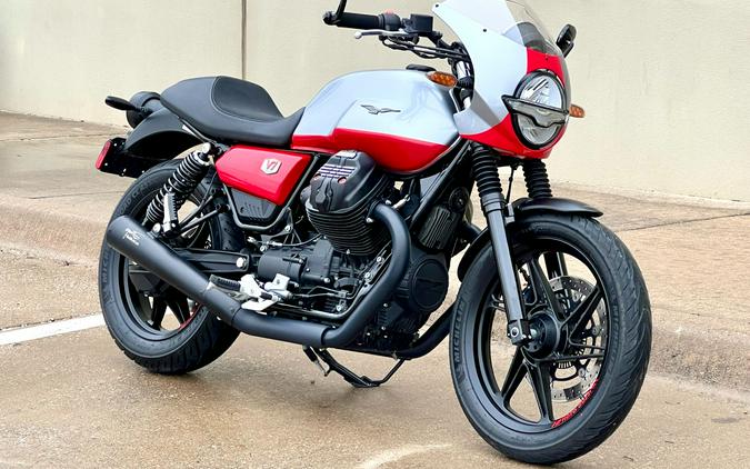 2024 Moto Guzzi V7 Stone Corsa
