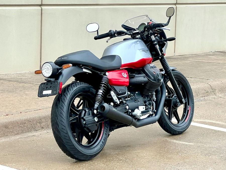 2024 Moto Guzzi V7 Stone Corsa