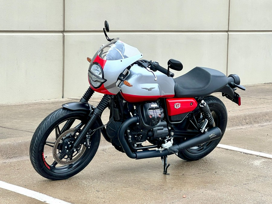 2024 Moto Guzzi V7 Stone Corsa