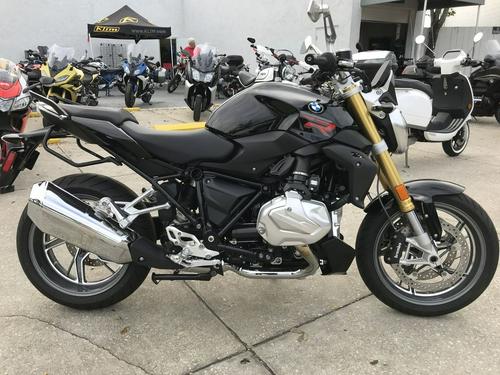 2020 BMW R 1250 R Review with Select Package (21 Fast Facts)