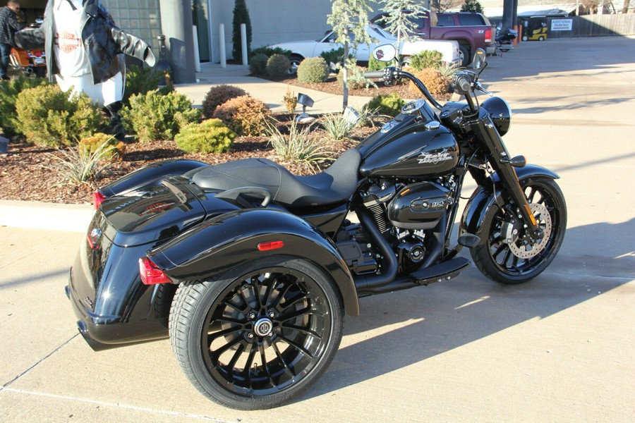 2024 Harley-Davidson Freewheeler