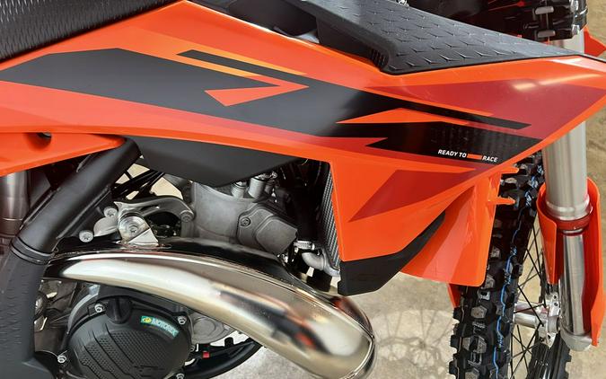 2025 KTM SX 300