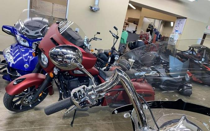 2022 Indian Motorcycle® Springfield® Maroon Metallic/Crimson Metallic