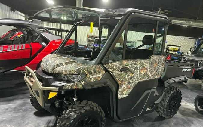 2025 Can-Am™ Defender DPS HD7