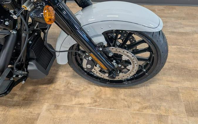 2024 Harley-Davidson® FLRT - Freewheeler®