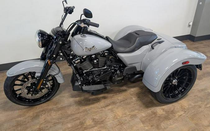 2024 Harley-Davidson® FLRT - Freewheeler®