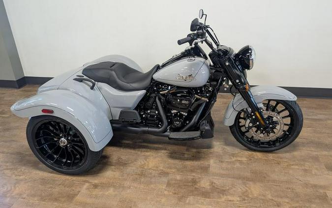 2024 Harley-Davidson® FLRT - Freewheeler®